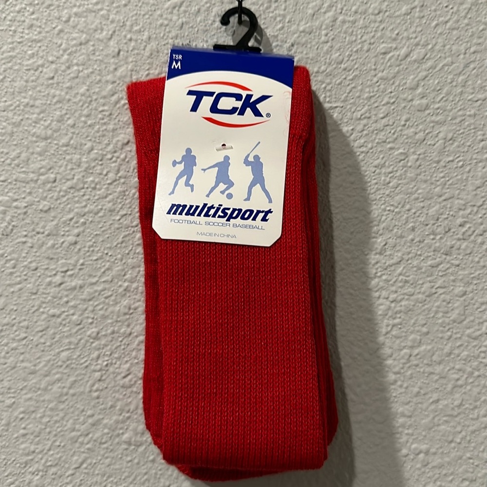 🆕 NWT TCK Multisport Scarlet Red Socks